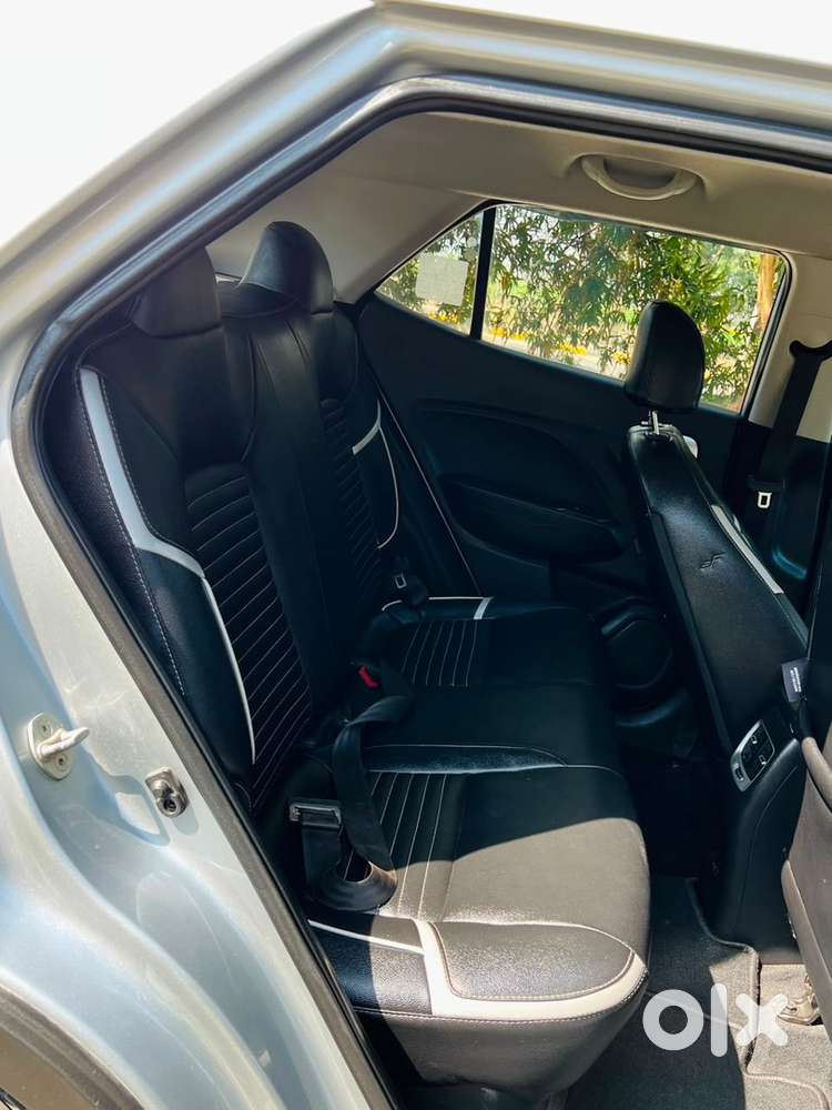 Hyundai Venue Petrol 2019