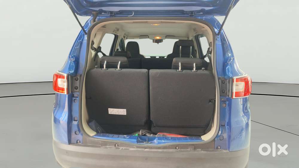 Renault Triber Rxz Easy-r Amt, 2023, Petrol