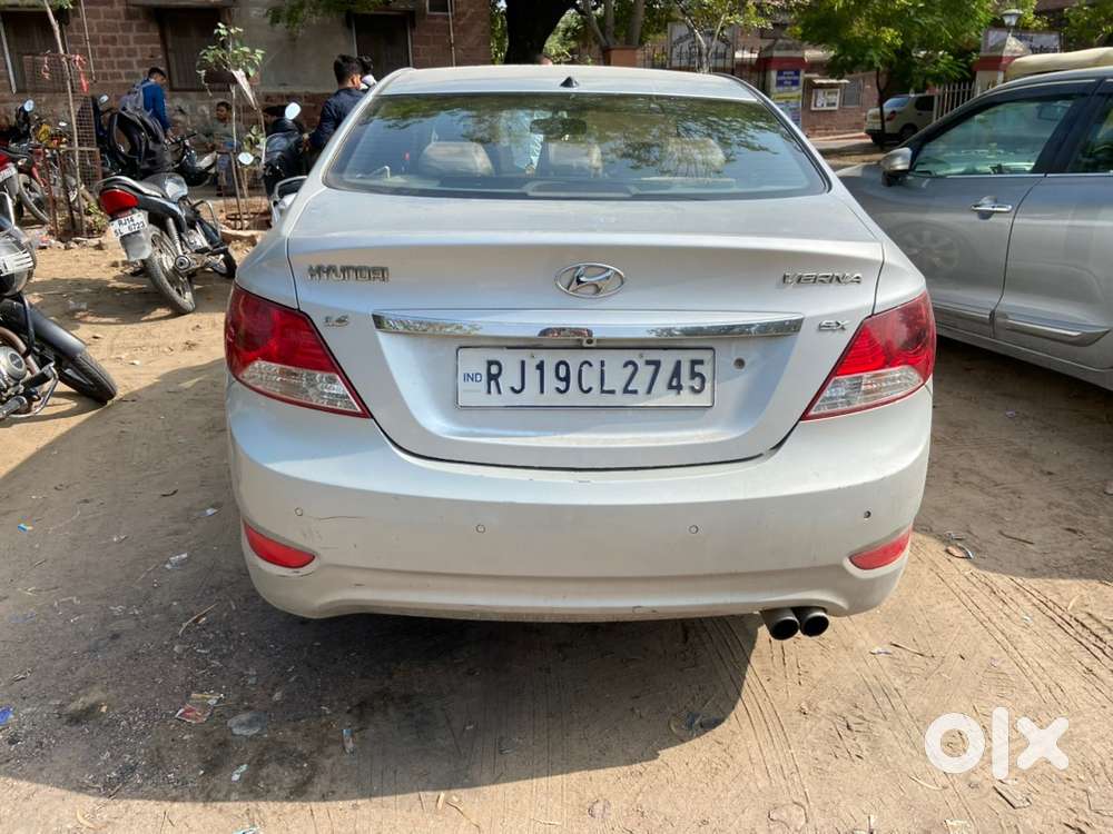 Hyundai Verna 2012 Diesel Manual