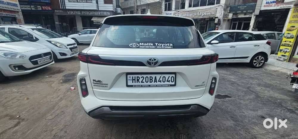 Toyota Urban Cruiser 2024