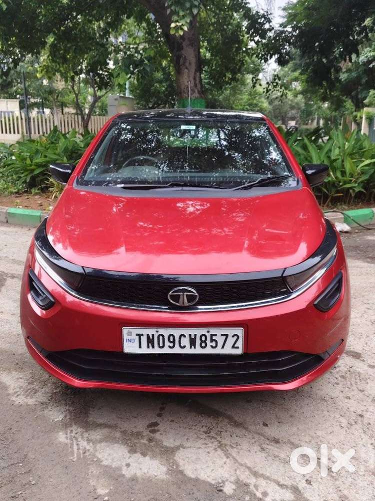 Tata Altroz 1.2 Xe, 2021, Petrol