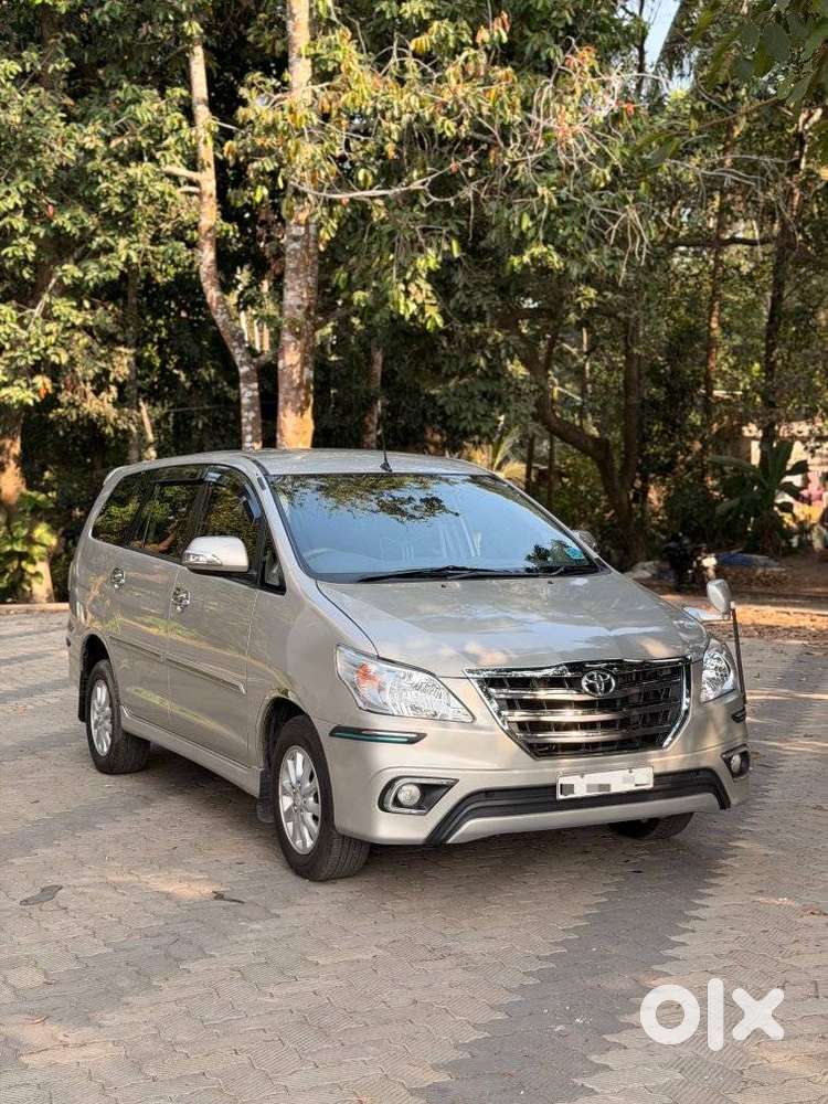 Toyota Innova 2.0 V, 2013, Diesel