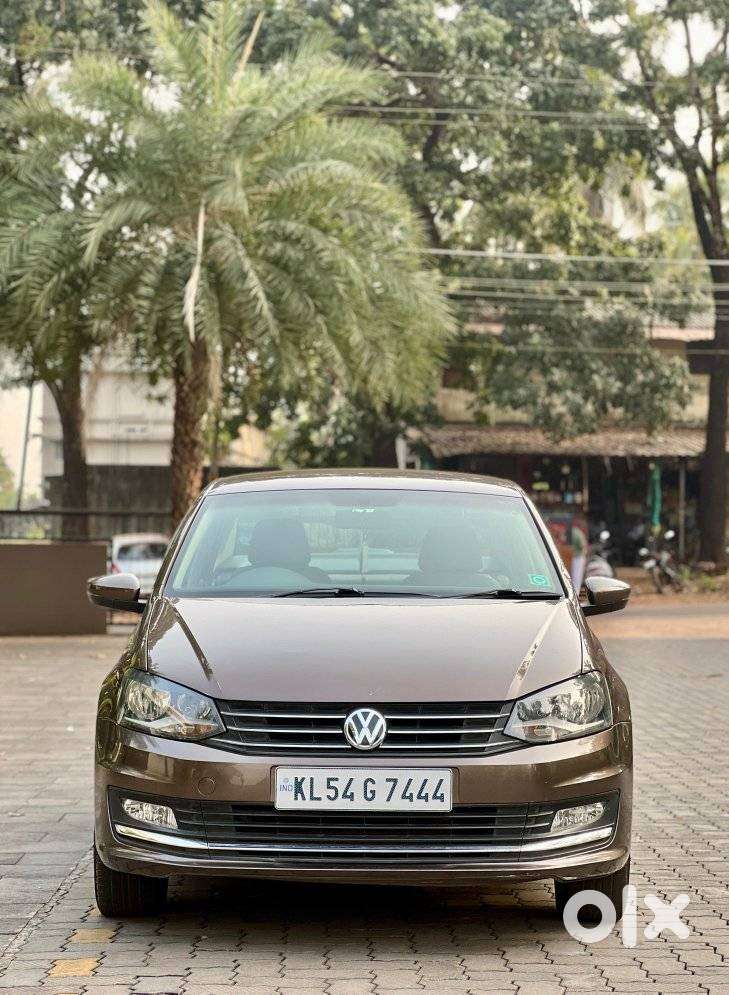 Volkswagen Vento 1.5 Highline Plus At 16 Alloy, 2015, Diesel