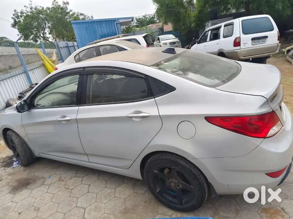 Hyundai Verna 2011 Petrol Well Maintained