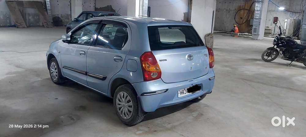 Toyota Etios Liva 2012 Petrol Well Maintained