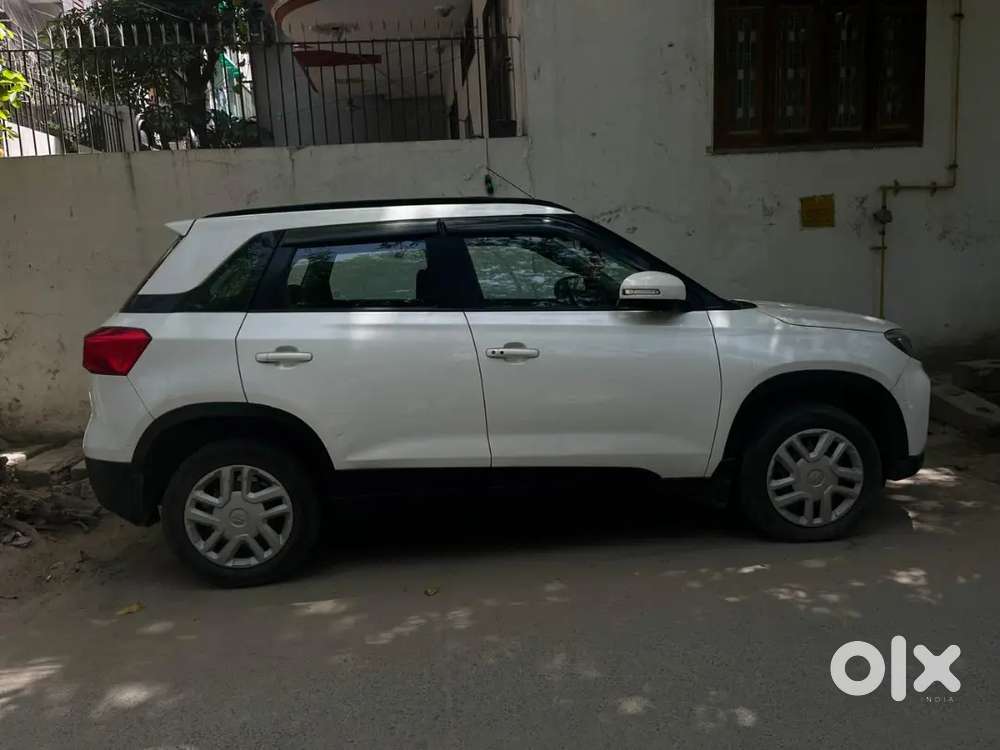 Maruti Suzuki Breeza Vxi Automatic