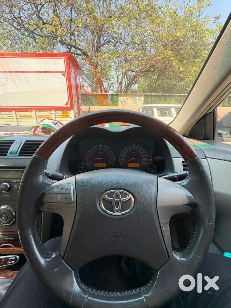 Toyota Corolla Altis 2010/2031