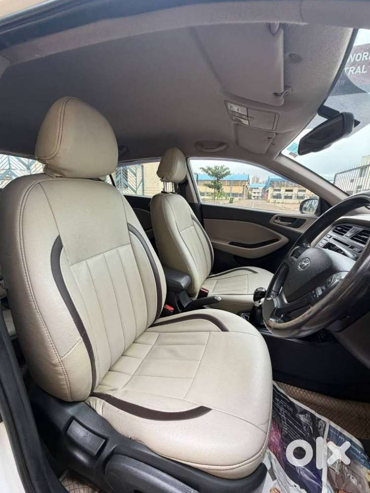 Hyundai Elite I20 Sportz (o) 1.2, 2015, Petrol