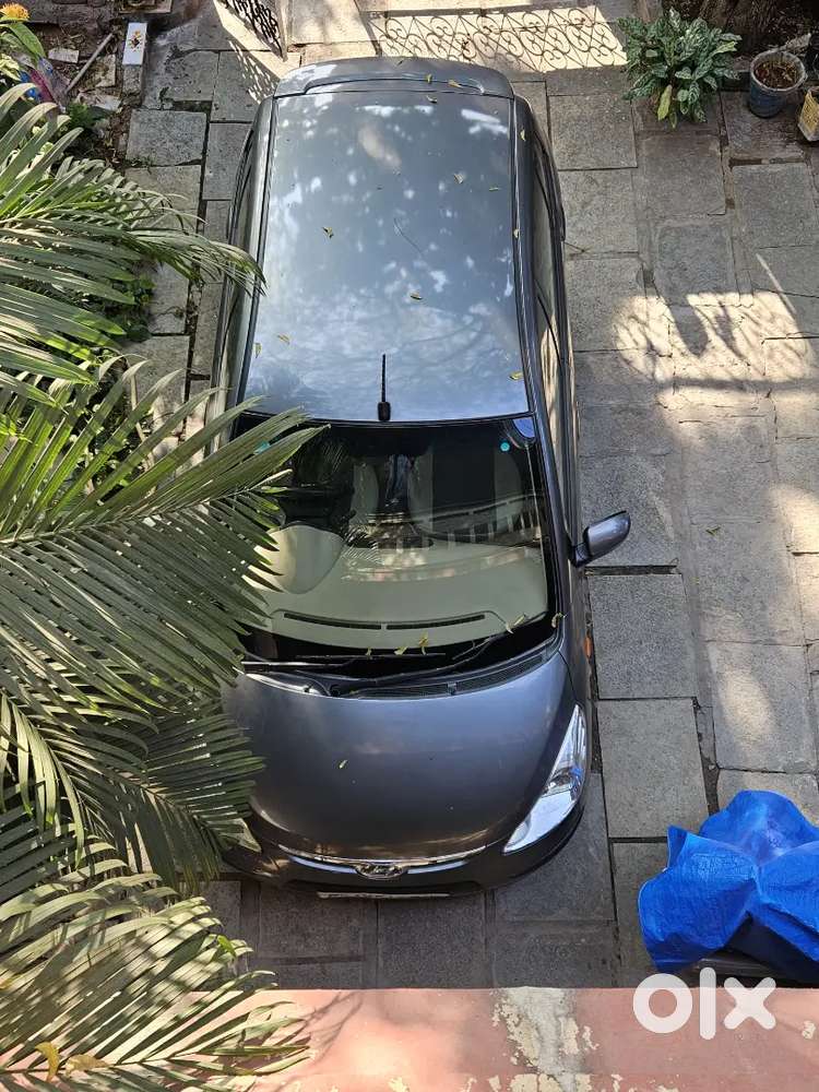 Hyundai I10 Sportz Petrol 2011