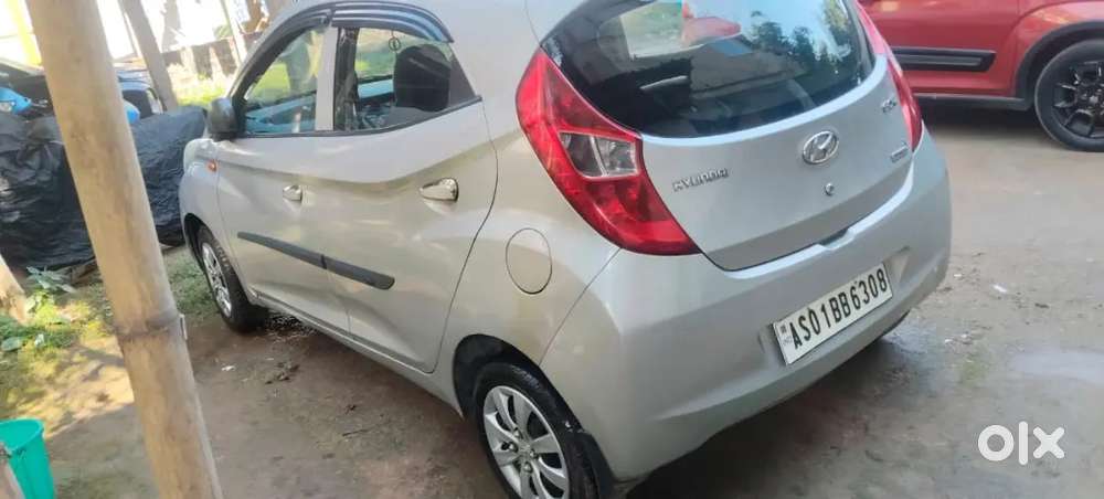 Hyundai Eon 75000 Km Driven