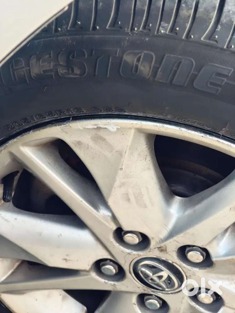 Toyota Innova Crysta 2019