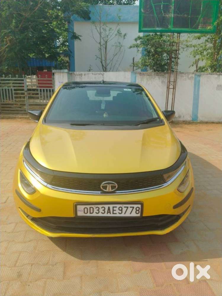 Tata Altroz Xz Plus (s), 2022, Petrol