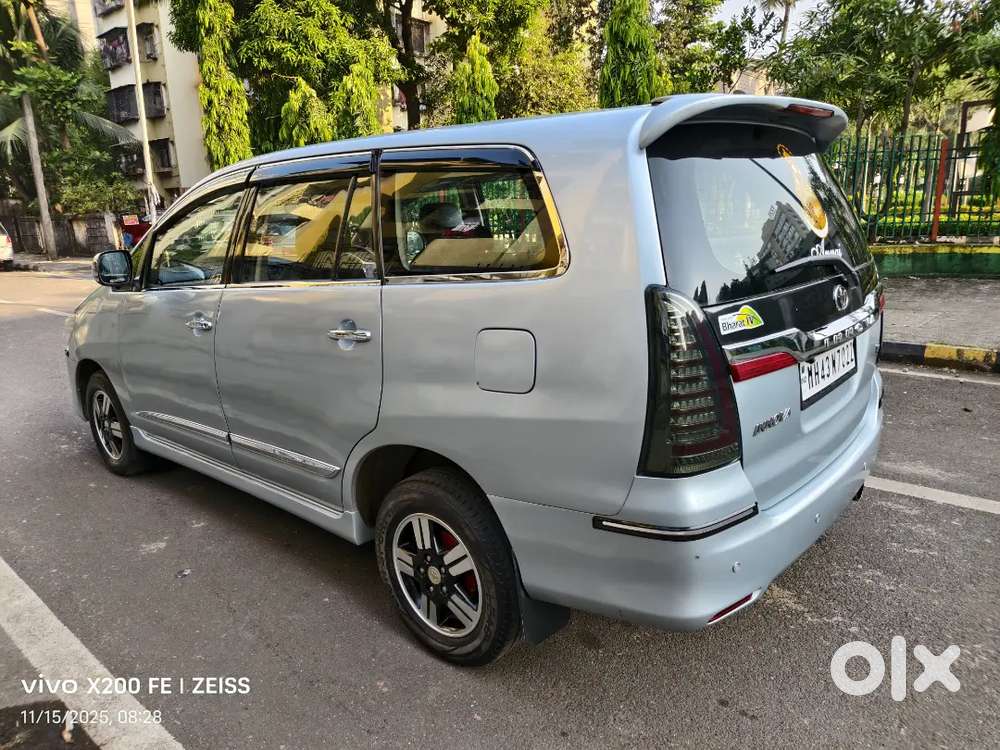 Toyota Innova V 2006