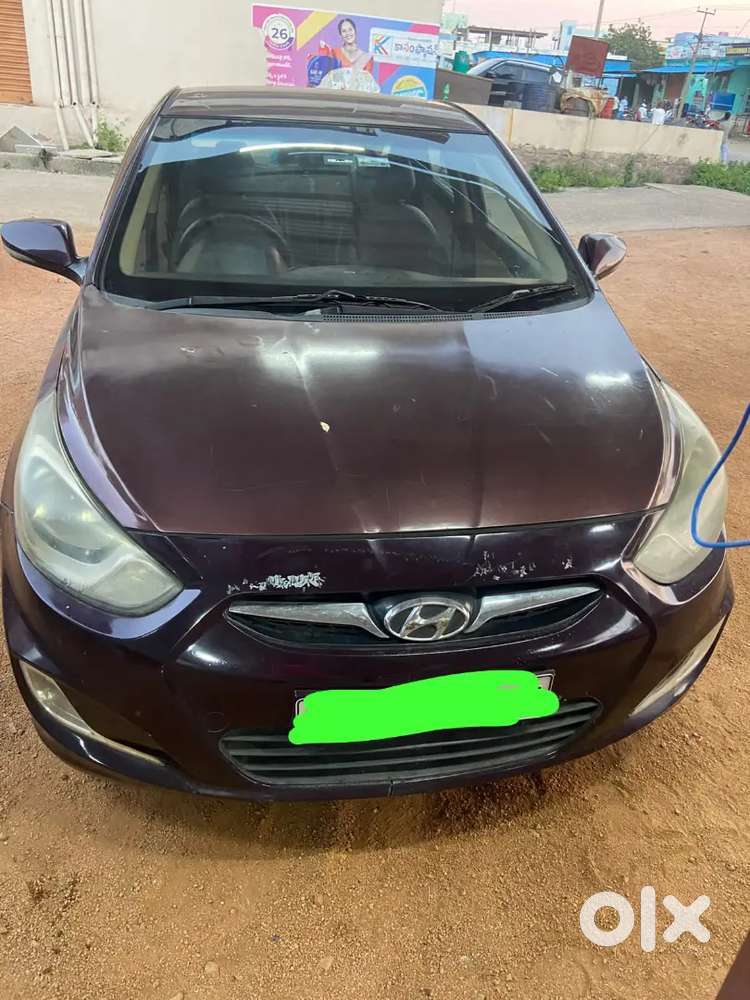 Hyundai Verna Diesel Manual 2012 Model