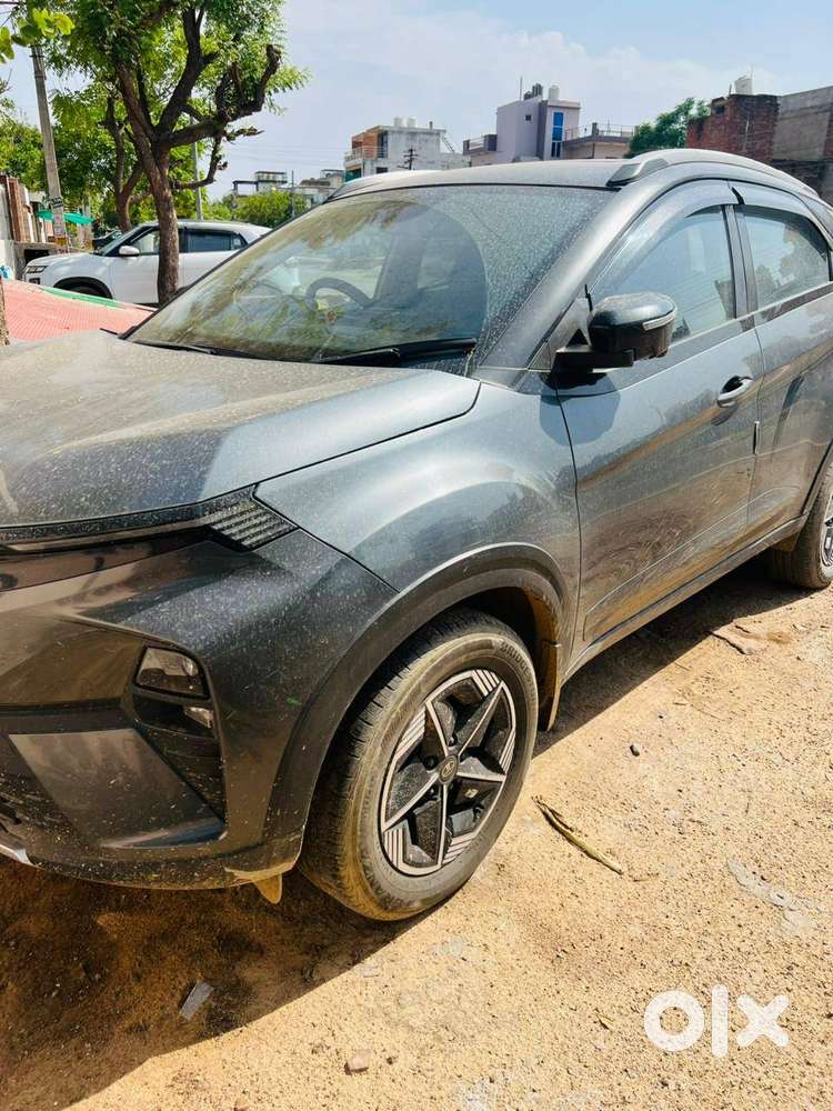 Tata Nexon 2024 Petrol 33000 Km Driven