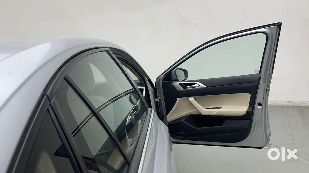 Volkswagen Virtus Highline Plus 1.0 Tsi At, 2022, Petrol