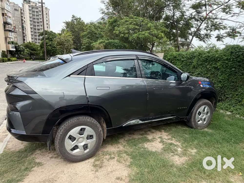 Tata Curvv Diesel Smart Variant Manual 2026
