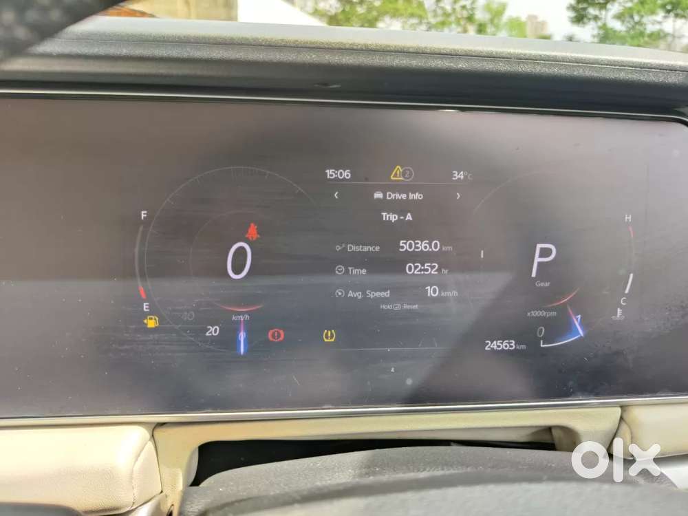 Mahindra Xuv700 2.2 Ax 7 Diesel At Luxury Pack Str Awd, 2022, Diesel