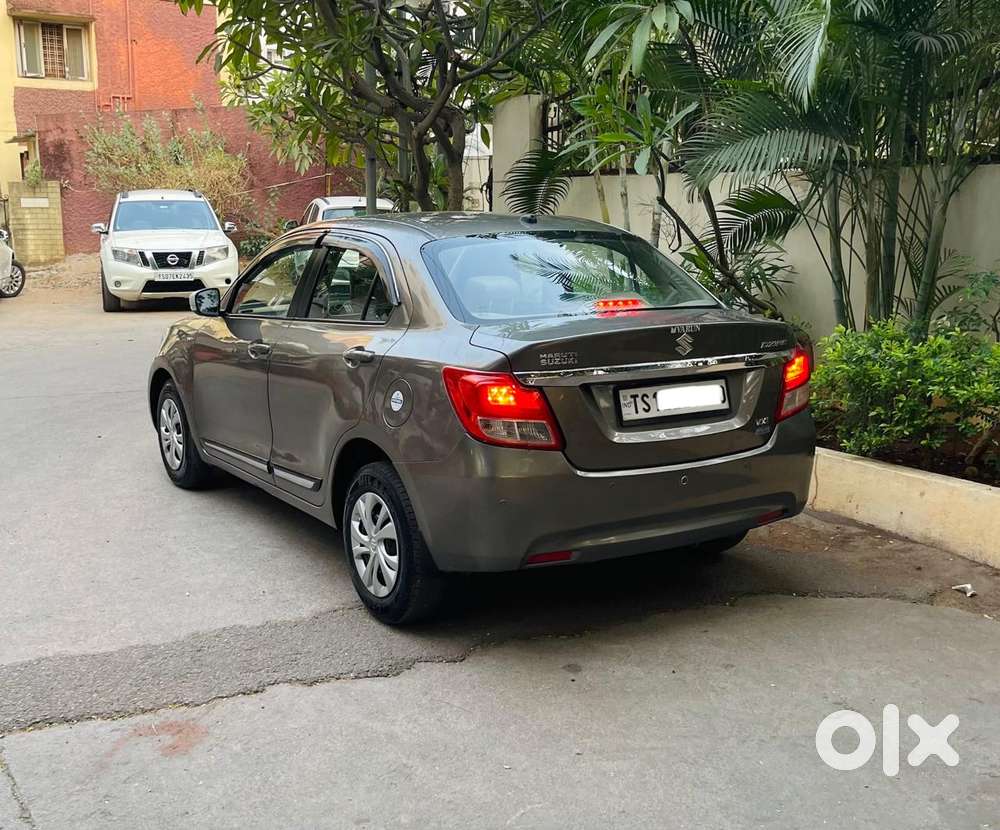 Maruti Suzuki Swift Dzire Vxi(o) At, 2018, Petrol