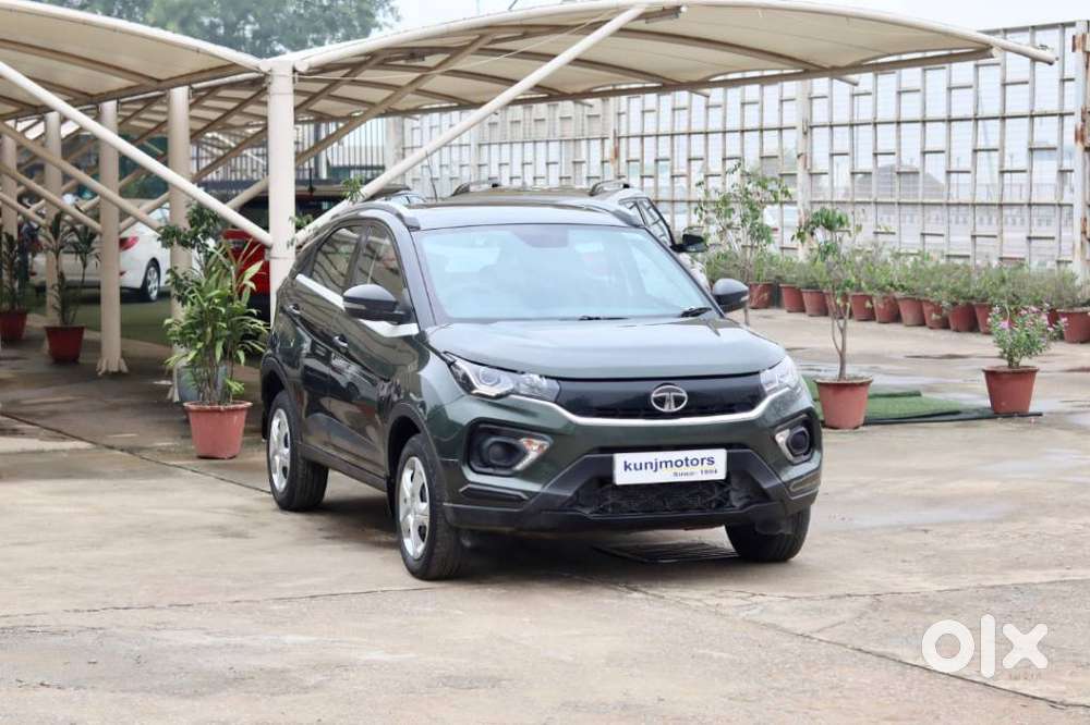 Tata Nexon 1.2 Revotron Xma Amt (s), 2021, Petrol