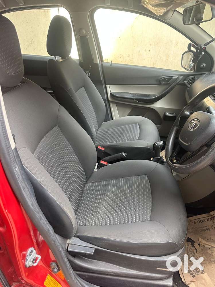 Tata Tiago Xe, 2019, Petrol