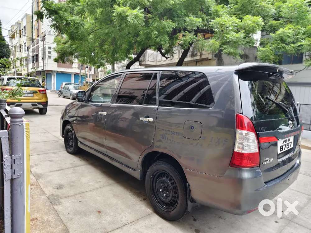 Toyota Innova Diesel 2011 2nd Owner
