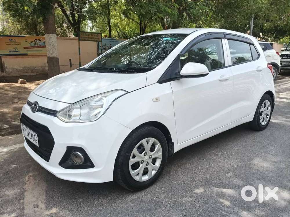 Hyundai Grand I10 Magna O At Petrol, 2016, Cng & Hybrids