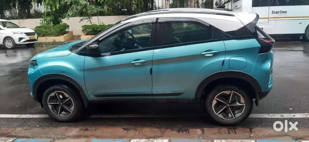 Tata Nexon Creative Plus S 1.2 Revotron Petrol 6 Amt, 2024, Petrol