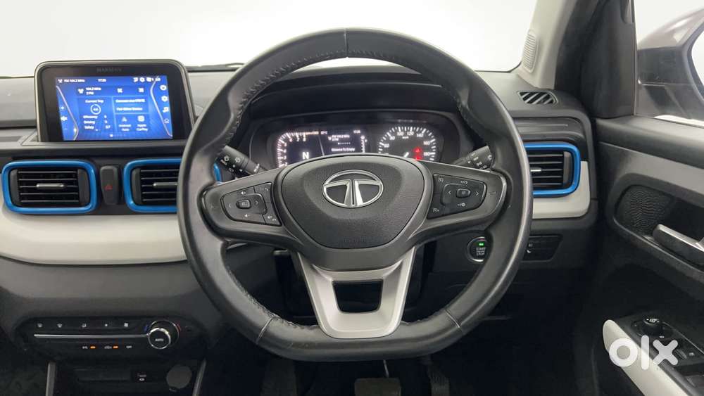 Tata Punch Creative Amt, 2022, Petrol