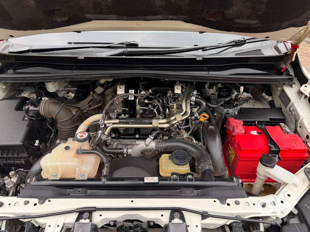 Toyota Innova Crysta 2.4 V 7 Str, 2017, Diesel