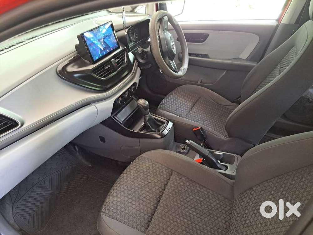 Tata Altroz 1.2 Xe, 2021, Petrol