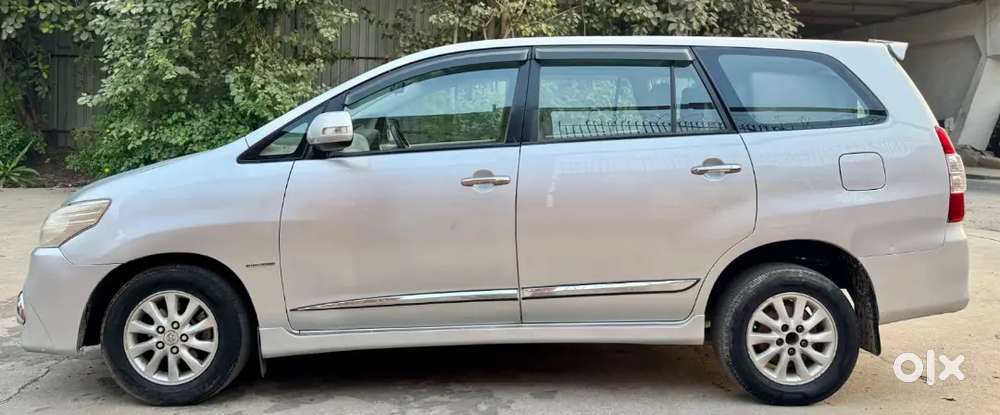 Toyota Innova Vx 2015