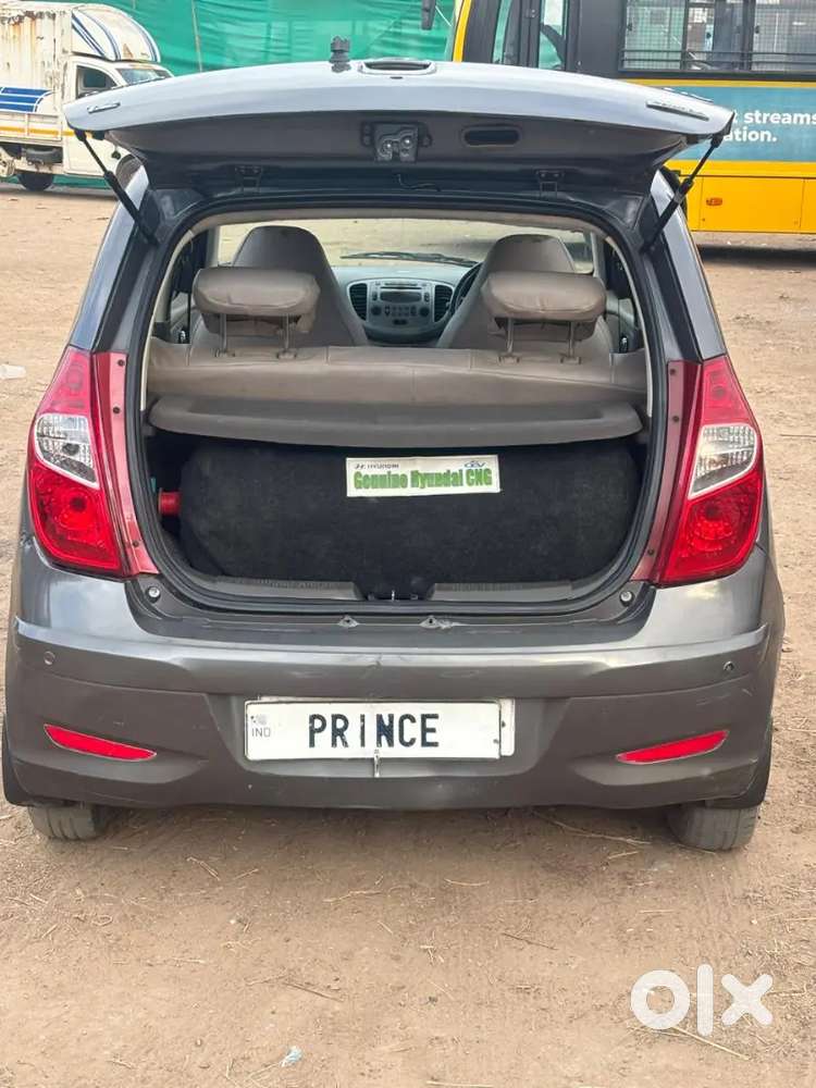 Hyundai I10 2012 Cng & Hybrids 65000 Km Driven