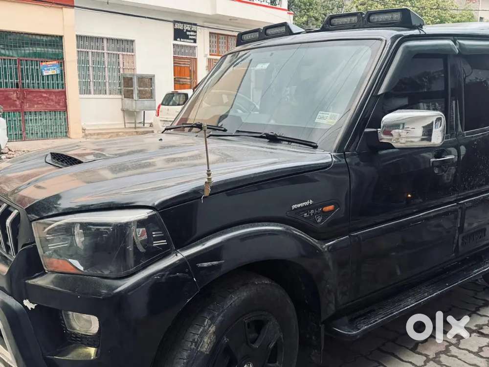 Mahindra Scorpio Classic 2015