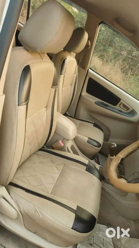 Toyota Innova 2013
