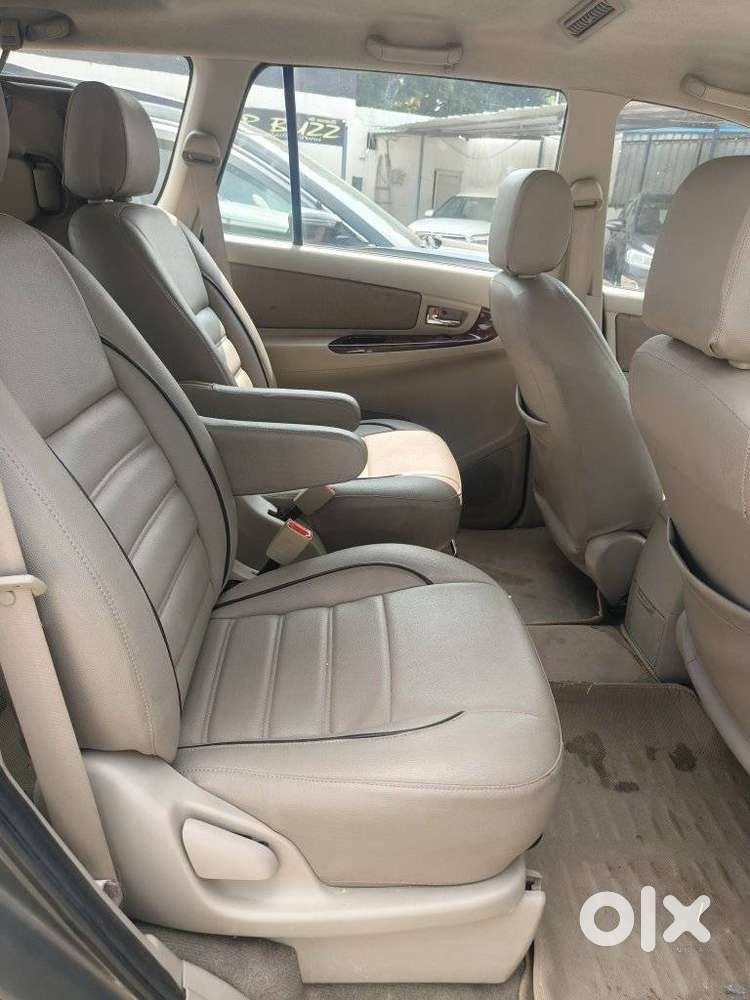 Toyota Innova 2.5 Vx 7 Str, 2014, Diesel