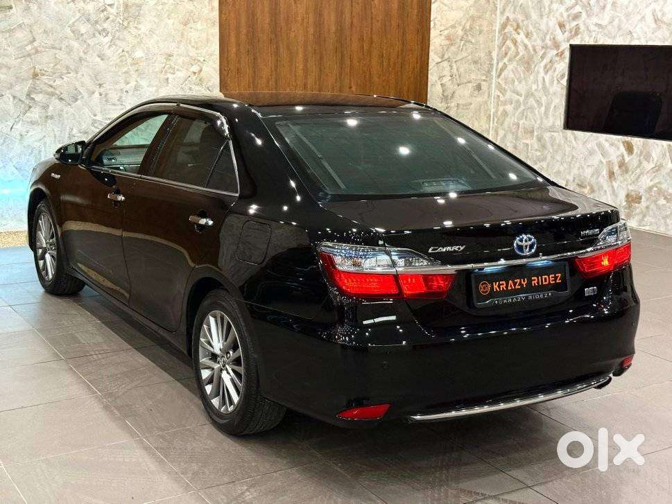Toyota Camry 2.5l Automatic, 2018, Petrol