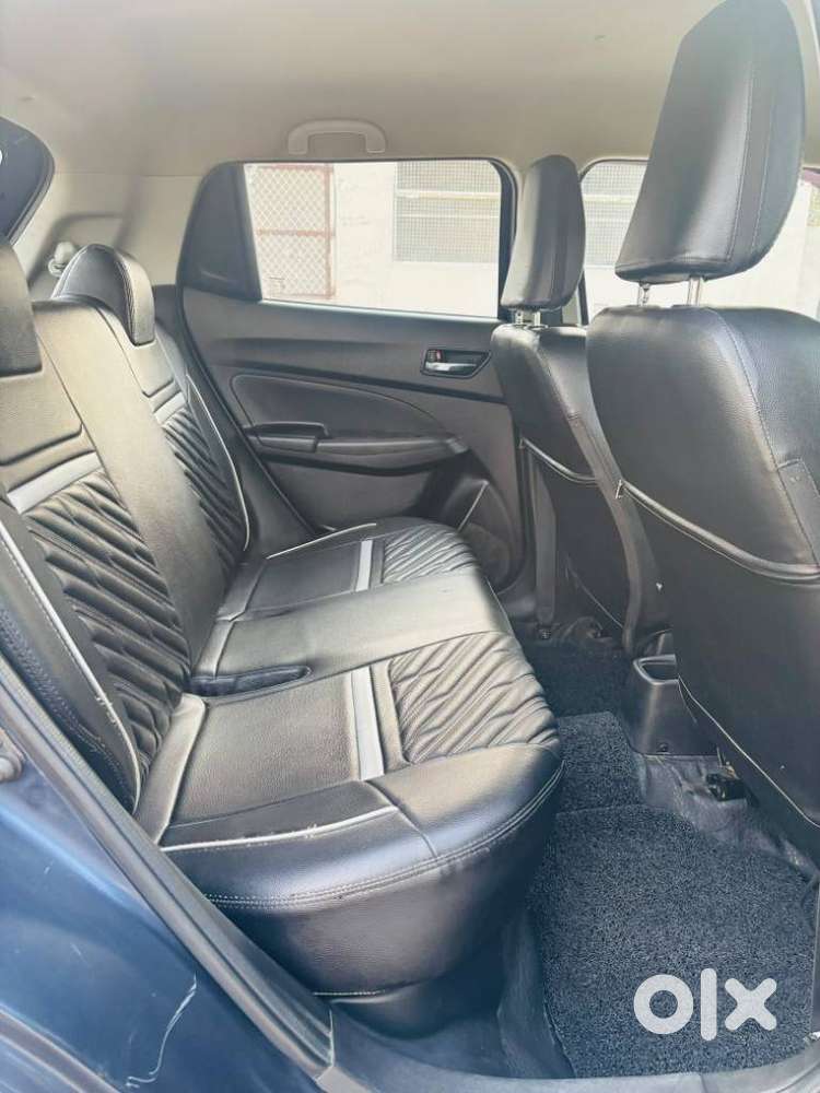 Maruti Suzuki Swift Vxi + Manual, 2022, Petrol