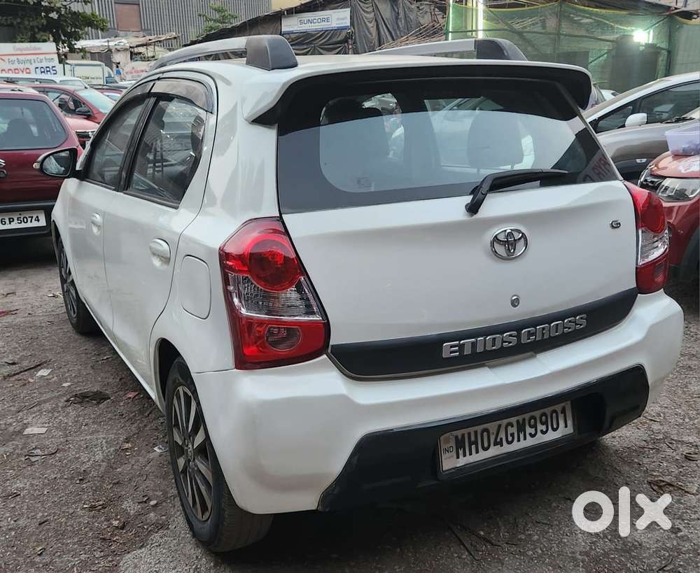 Toyota Etios Cross 1.2l G, 2014, Cng & Hybrids