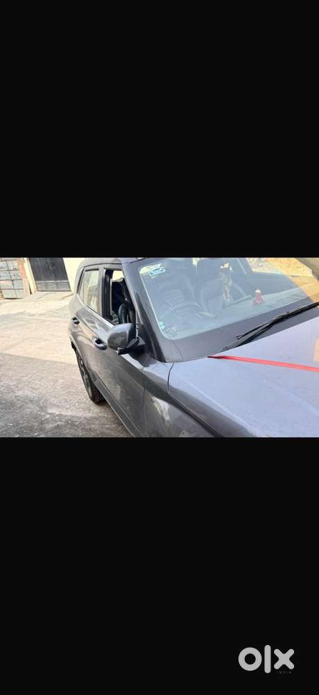 Hyundai Venue Petrol Manual 2020 Top Model With Sunrup