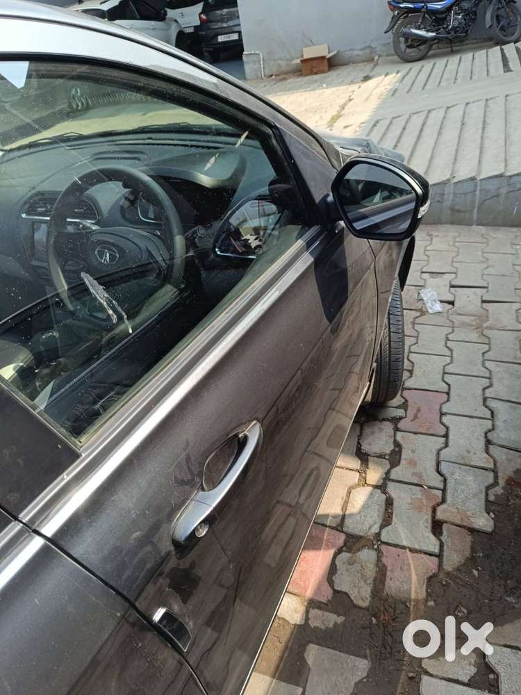 Tata Tiago Xt Cng