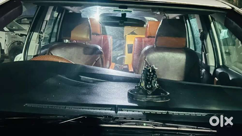 Toyota Innova Crysta 2018 Diesel 175000 Km Driven