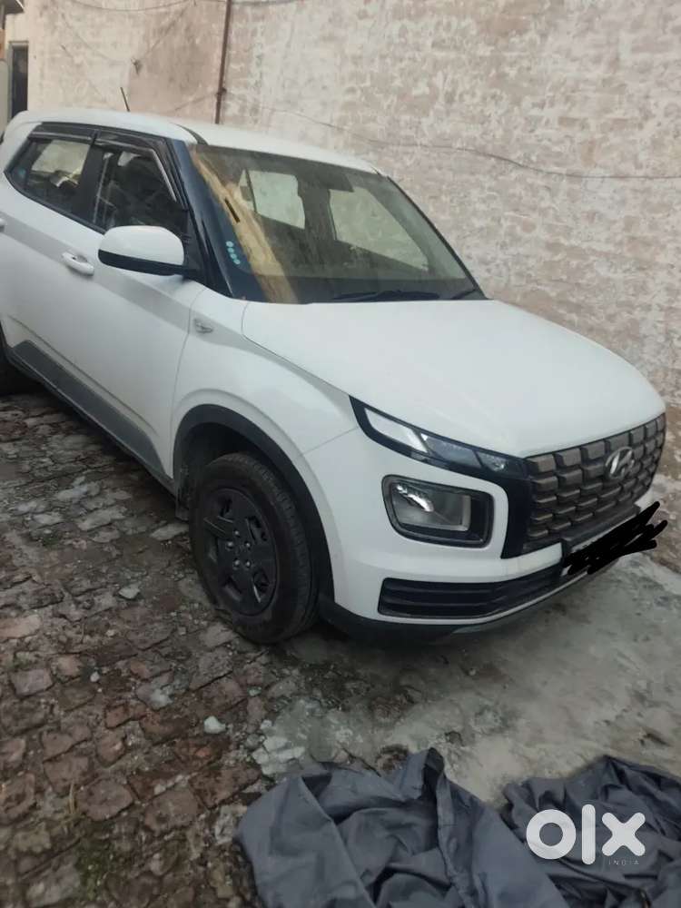 Hyundai Venue 2025 Model Brand New Condition