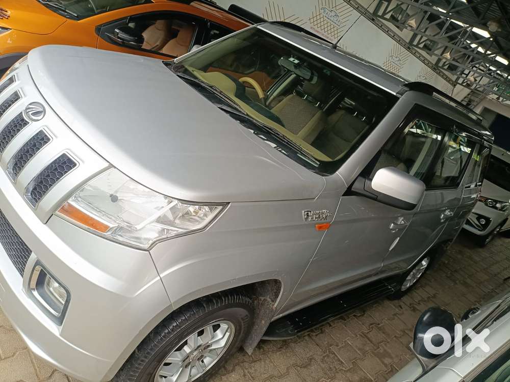Mahindra Tuv 300 T8, 2017, Diesel