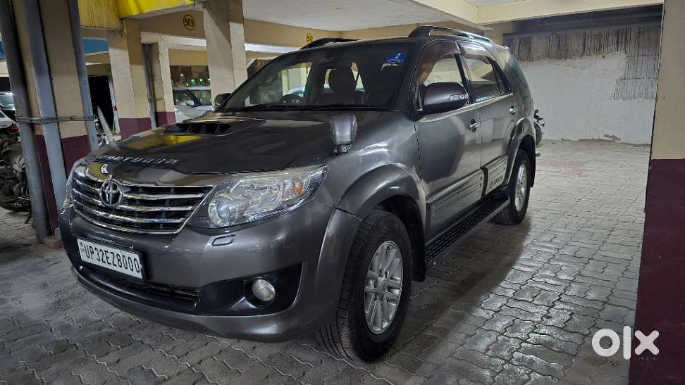 Toyota Fortuner 3.0 4x4 Manual, 2013, Diesel