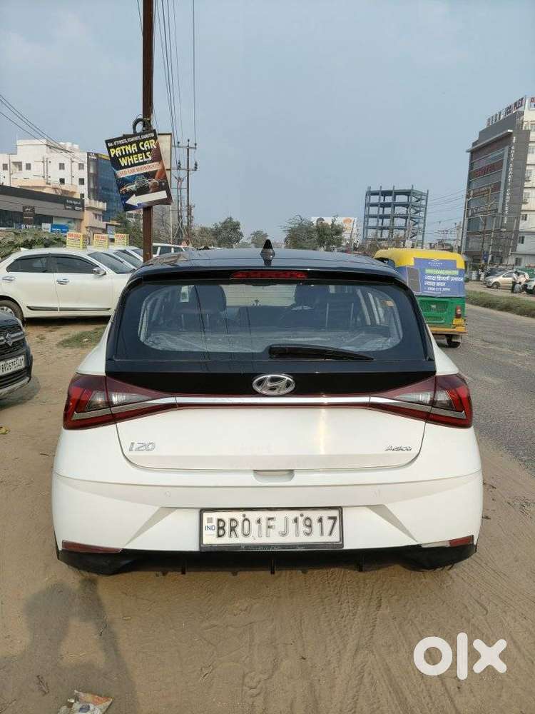 Hyundai New I20 1.2 Asta (o) Ivt, 2021, Petrol