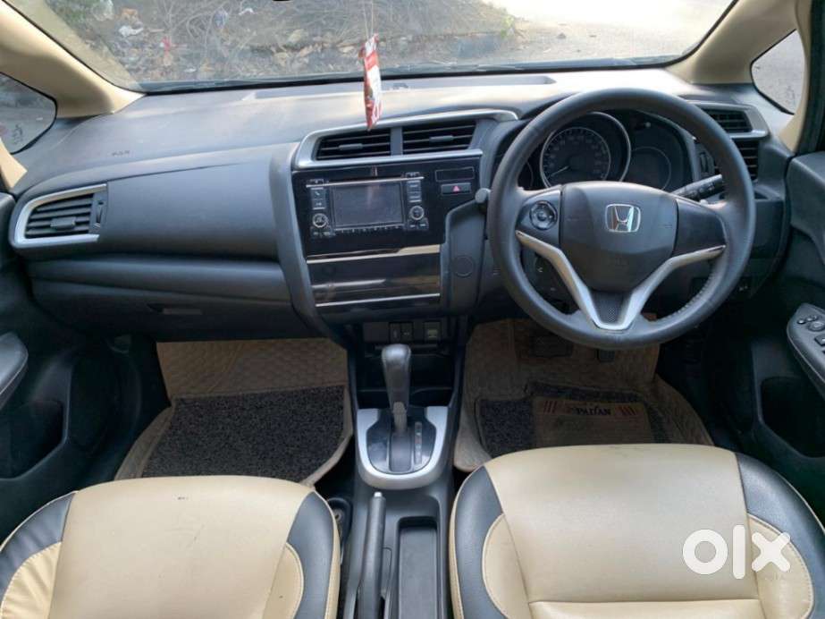 Honda Jazz V Automatic, 2017, Petrol