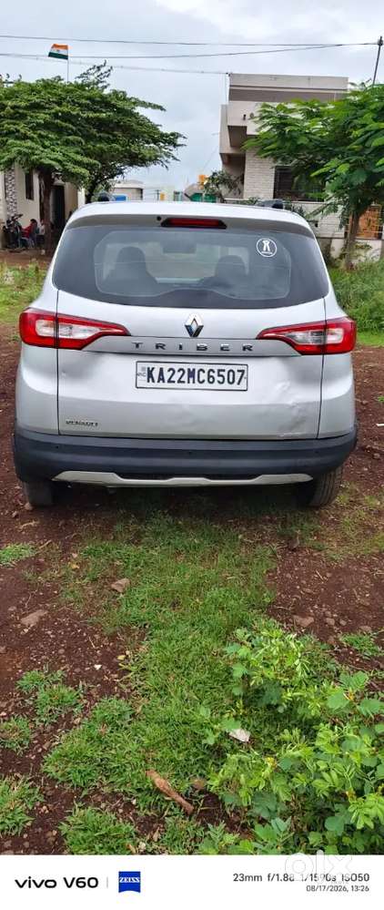 Renault Triber 1.0 Rxt 2022 Model