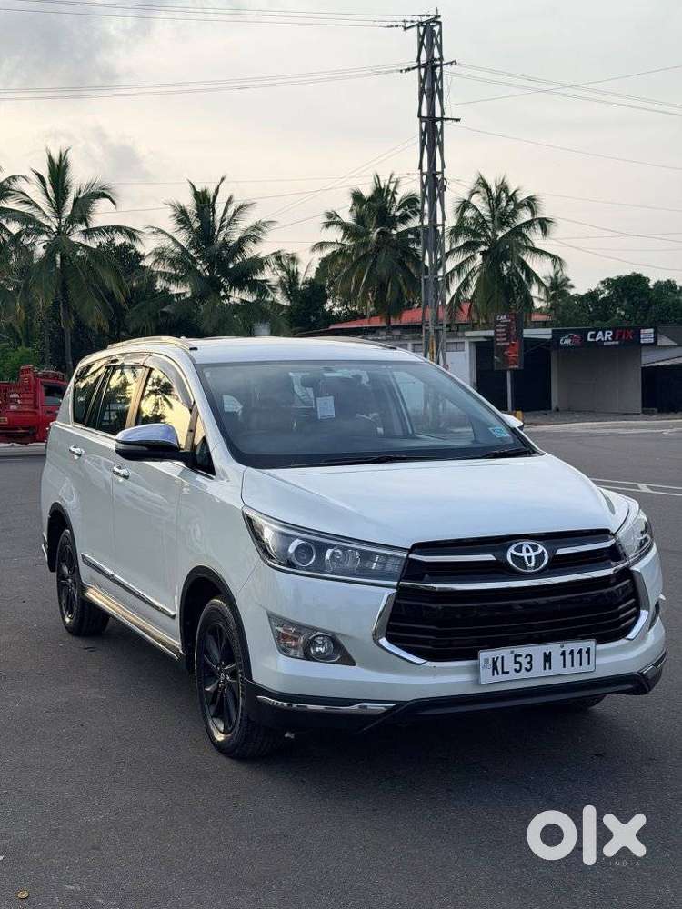 Toyota Innova Crysta 2.8 At Touring Sport, 2017, Diesel