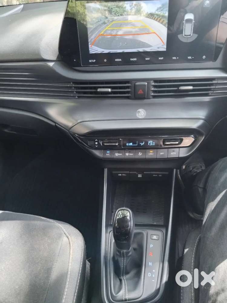 Hyundai I20 Asta 1.2 Ivt, 2021, Petrol